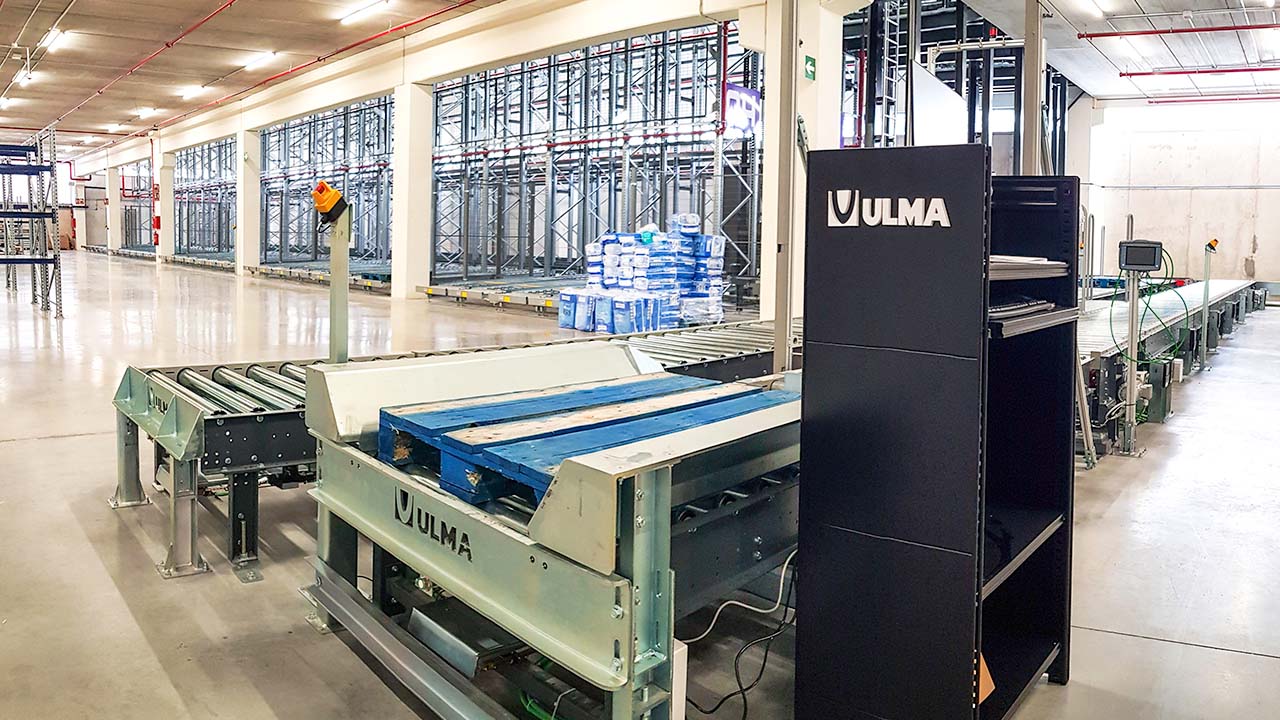 High-volume solution for pharmaceutical distribution