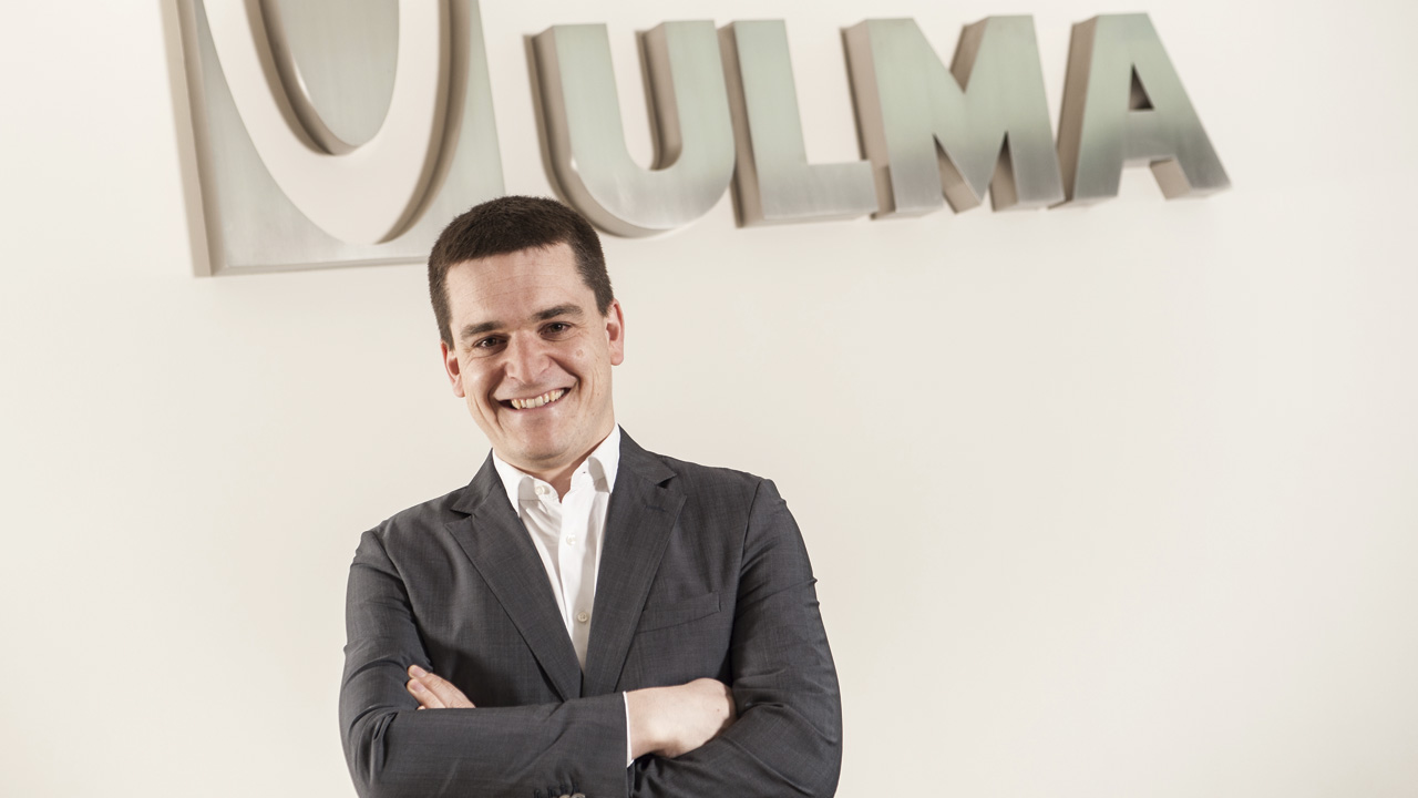  Mikel Altunak, ULMA Handling Systemseko berrikuntza zuzendariak, Deia egunkariak antolatutako mahai inguruan parte hartu du 